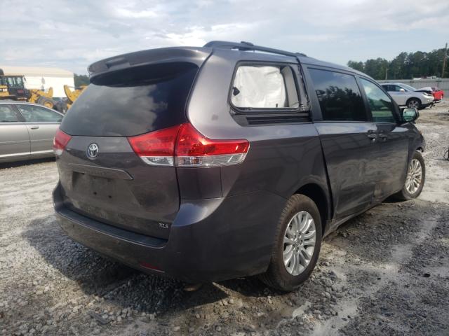 Photo 3 VIN: 5TDYK3DC6ES489107 - TOYOTA SIENNA XLE 