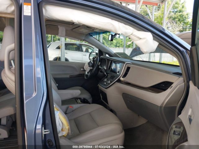 Photo 4 VIN: 5TDYK3DC6FS528960 - TOYOTA SIENNA 