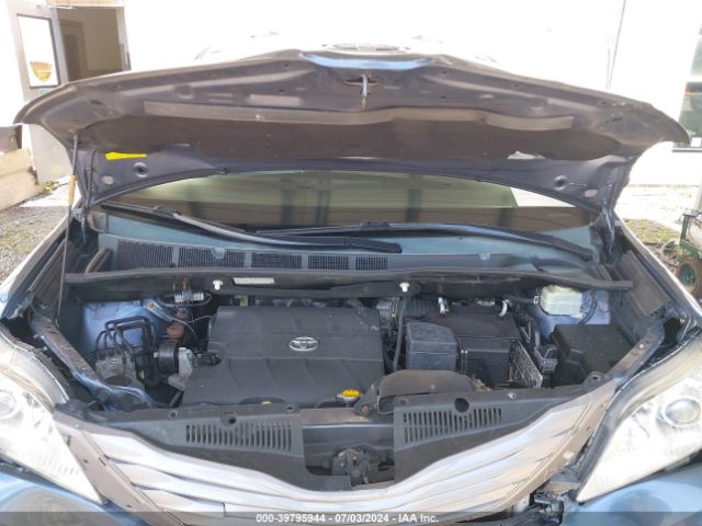 Photo 9 VIN: 5TDYK3DC6FS528960 - TOYOTA SIENNA 