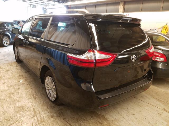 Photo 2 VIN: 5TDYK3DC6FS539960 - TOYOTA SIENNA XLE 