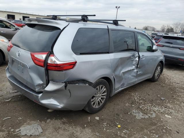 Photo 2 VIN: 5TDYK3DC6FS543894 - TOYOTA SIENNA XLE 