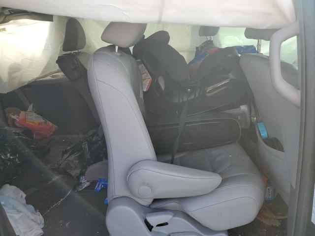 Photo 10 VIN: 5TDYK3DC6FS556936 - TOYOTA SIENNA XLE 