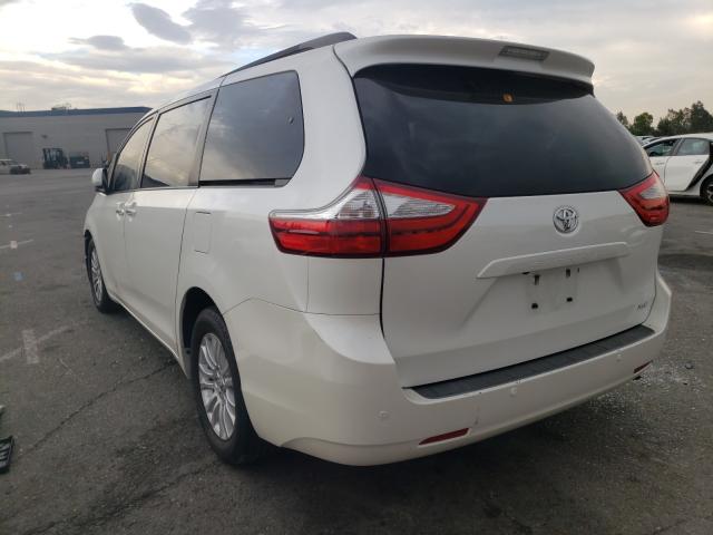 Photo 2 VIN: 5TDYK3DC6FS573221 - TOYOTA SIENNA XLE 