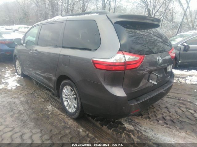 Photo 2 VIN: 5TDYK3DC6FS623843 - TOYOTA SIENNA 