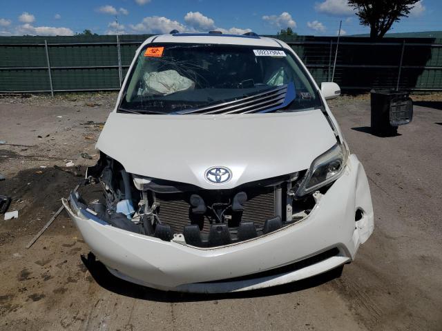 Photo 4 VIN: 5TDYK3DC6FS632915 - TOYOTA SIENNA XLE 