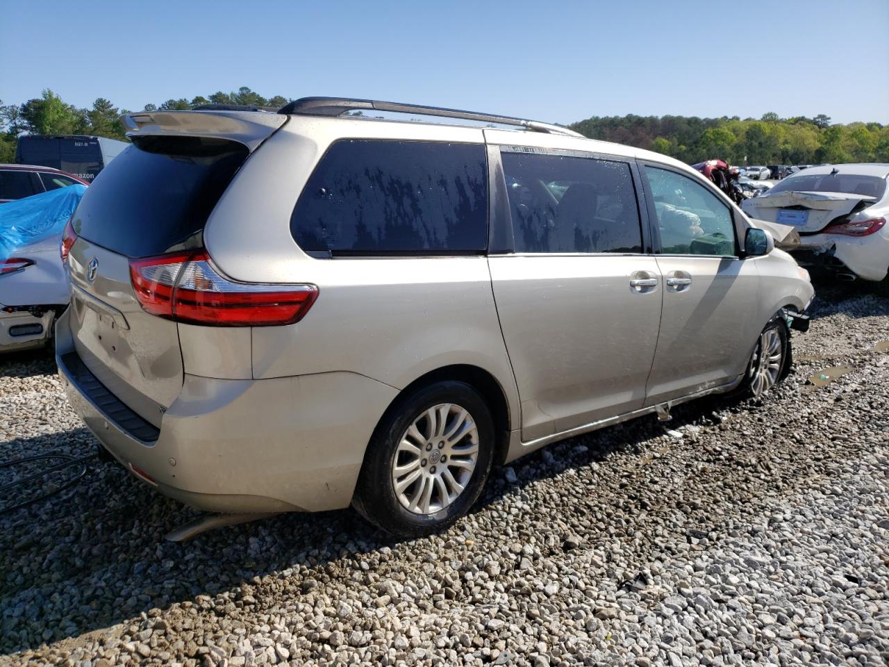 Photo 2 VIN: 5TDYK3DC6FS641551 - TOYOTA SIENNA 