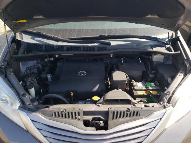 Photo 6 VIN: 5TDYK3DC6FS643140 - TOYOTA SIENNA XLE 