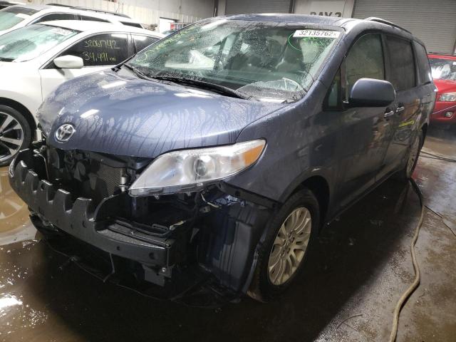 Photo 1 VIN: 5TDYK3DC6FS656521 - TOYOTA SIENNA XLE 