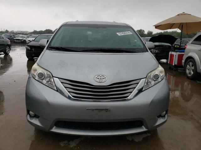 Photo 4 VIN: 5TDYK3DC6FS675666 - TOYOTA SIENNA XLE 