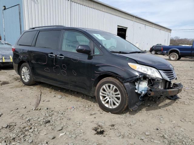 Photo 3 VIN: 5TDYK3DC6GS691061 - TOYOTA SIENNA XLE 