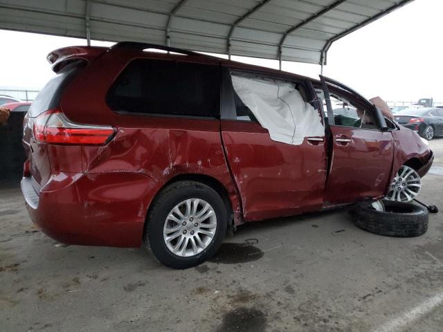 Photo 2 VIN: 5TDYK3DC6GS729548 - TOYOTA SIENNA XLE 