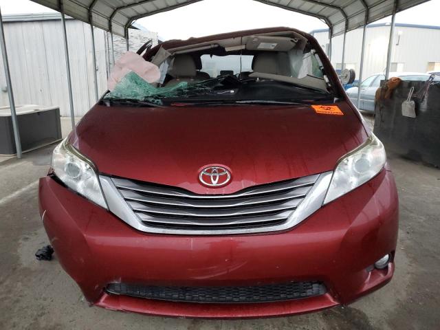 Photo 4 VIN: 5TDYK3DC6GS729548 - TOYOTA SIENNA XLE 