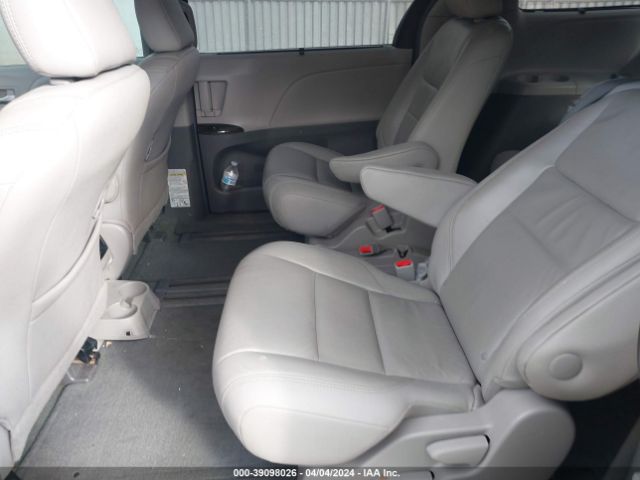 Photo 7 VIN: 5TDYK3DC6GS730067 - TOYOTA SIENNA 