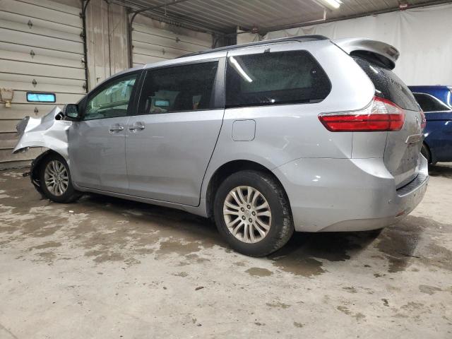 Photo 1 VIN: 5TDYK3DC6GS733096 - TOYOTA SIENNA XLE 