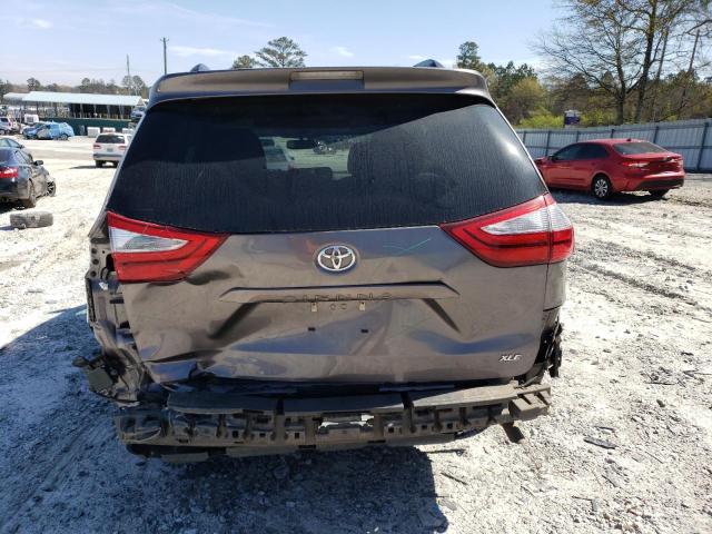 Photo 5 VIN: 5TDYK3DC6GS758063 - TOYOTA SIENNA XLE 