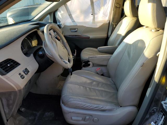 Photo 6 VIN: 5TDYK3DC7BS001777 - TOYOTA SIENNA XLE 