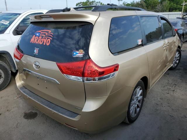 Photo 2 VIN: 5TDYK3DC7BS008230 - TOYOTA SIENNA XLE 