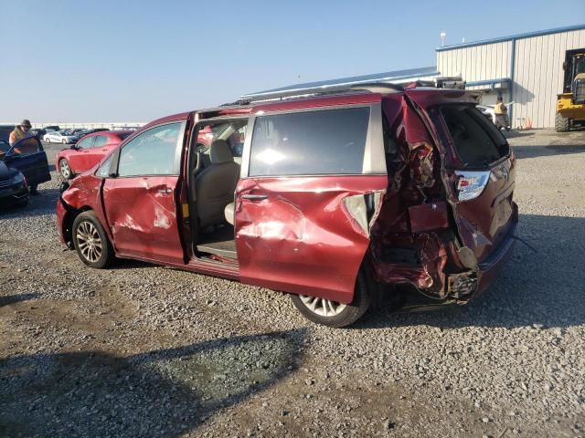 Photo 2 VIN: 5TDYK3DC7BS013038 - TOYOTA SIENNA XLE 