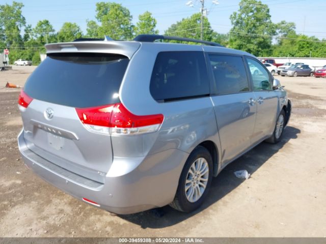 Photo 3 VIN: 5TDYK3DC7BS041471 - TOYOTA SIENNA 