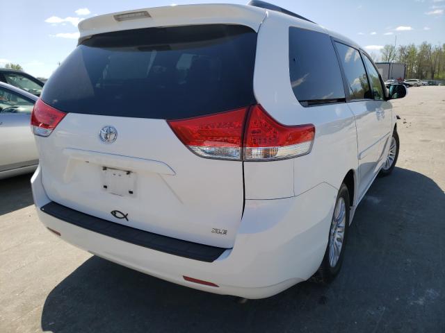 Photo 3 VIN: 5TDYK3DC7BS063583 - TOYOTA SIENNA XLE 