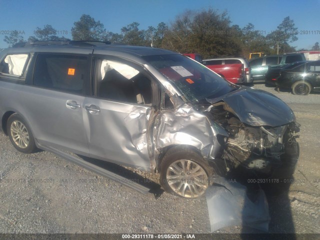 Photo 0 VIN: 5TDYK3DC7BS072252 - TOYOTA SIENNA XLE 