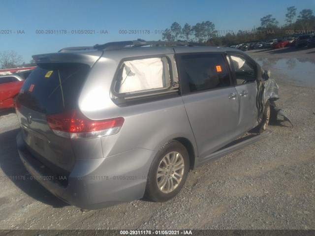 Photo 3 VIN: 5TDYK3DC7BS072252 - TOYOTA SIENNA XLE 