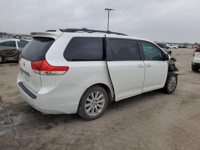 Photo 2 VIN: 5TDYK3DC7BS078732 - TOYOTA SIENNA XLE 