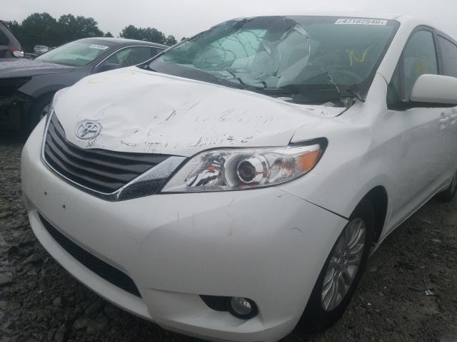 Photo 8 VIN: 5TDYK3DC7BS085437 - TOYOTA SIENNA XLE 