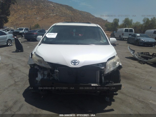 Photo 5 VIN: 5TDYK3DC7BS098527 - TOYOTA SIENNA 