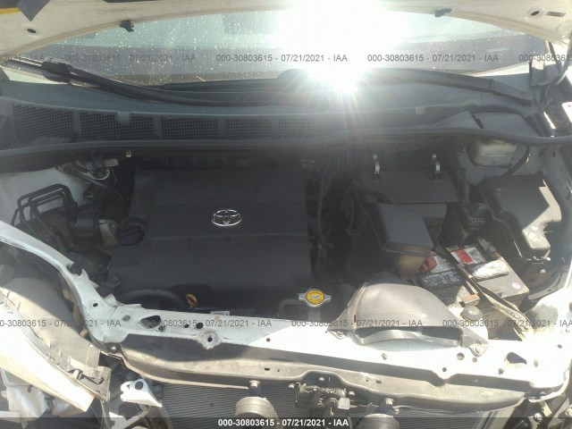 Photo 9 VIN: 5TDYK3DC7BS098527 - TOYOTA SIENNA 