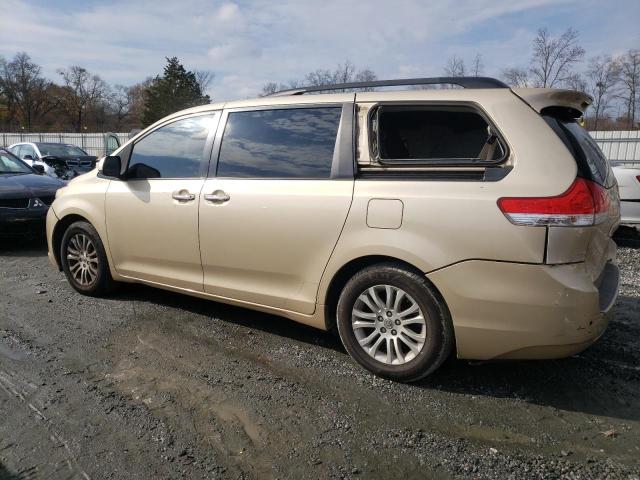 Photo 1 VIN: 5TDYK3DC7BS117481 - TOYOTA SIENNA XLE 