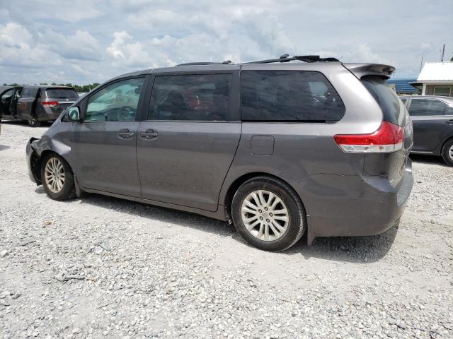 Photo 1 VIN: 5TDYK3DC7BS121286 - TOYOTA SIENNA XLE 