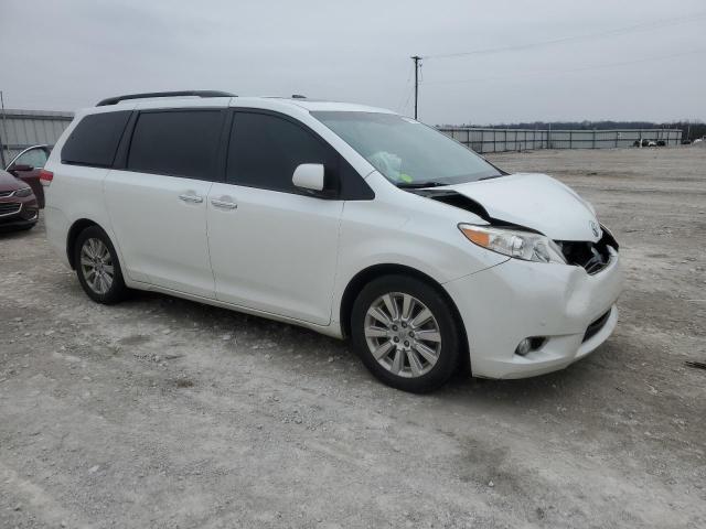 Photo 3 VIN: 5TDYK3DC7BS134538 - TOYOTA SIENNA XLE 