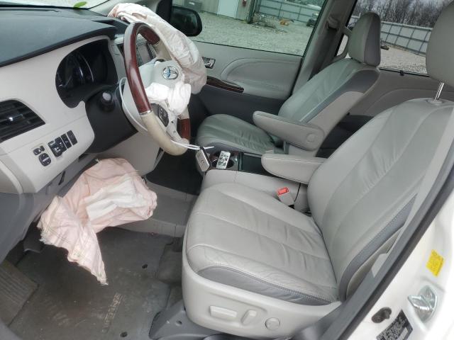 Photo 6 VIN: 5TDYK3DC7BS134538 - TOYOTA SIENNA XLE 