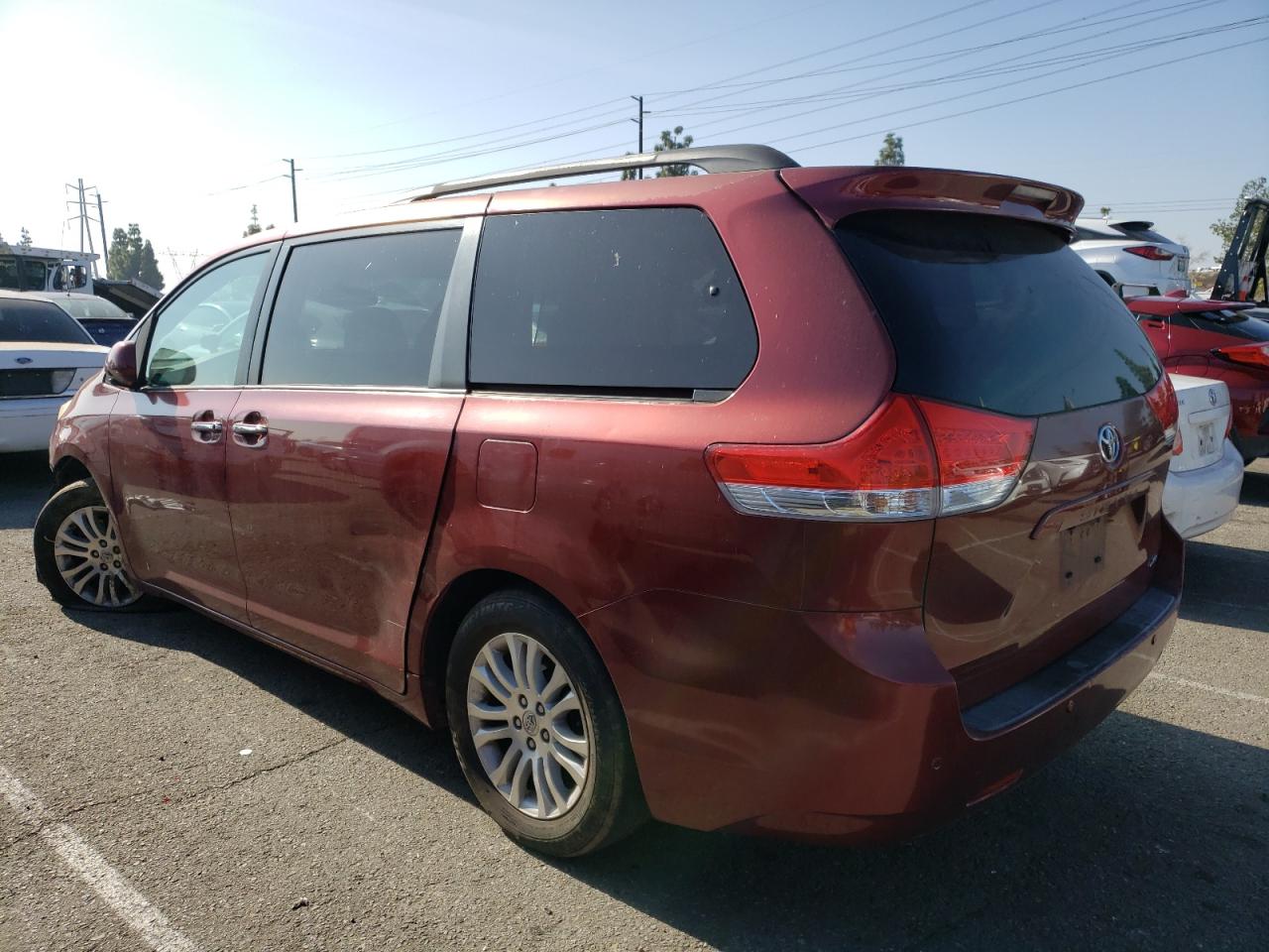 Photo 1 VIN: 5TDYK3DC7BS134913 - TOYOTA SIENNA 