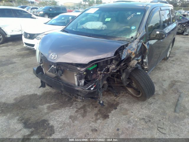 Photo 5 VIN: 5TDYK3DC7BS137391 - TOYOTA SIENNA 