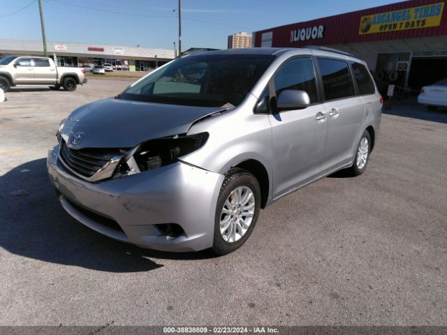 Photo 1 VIN: 5TDYK3DC7BS146446 - TOYOTA SIENNA 