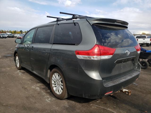 Photo 2 VIN: 5TDYK3DC7CS186527 - TOYOTA SIENNA 