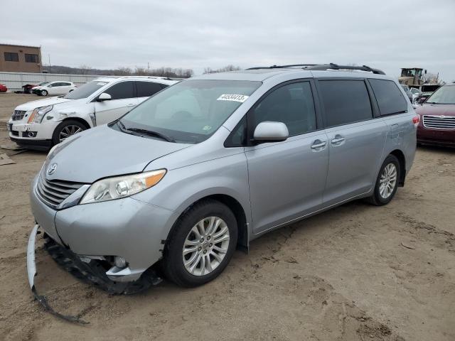 Photo 0 VIN: 5TDYK3DC7CS209997 - TOYOTA SIENNA XLE 