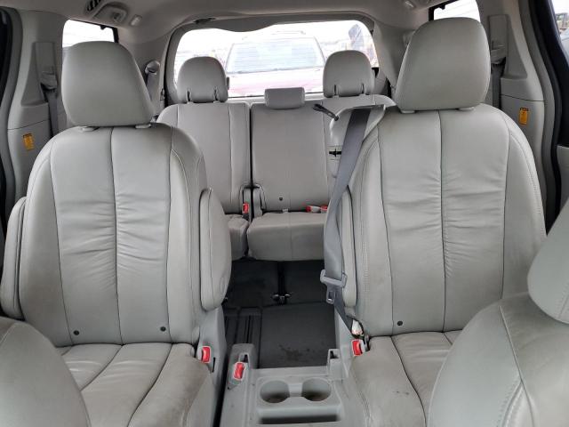 Photo 9 VIN: 5TDYK3DC7CS209997 - TOYOTA SIENNA XLE 