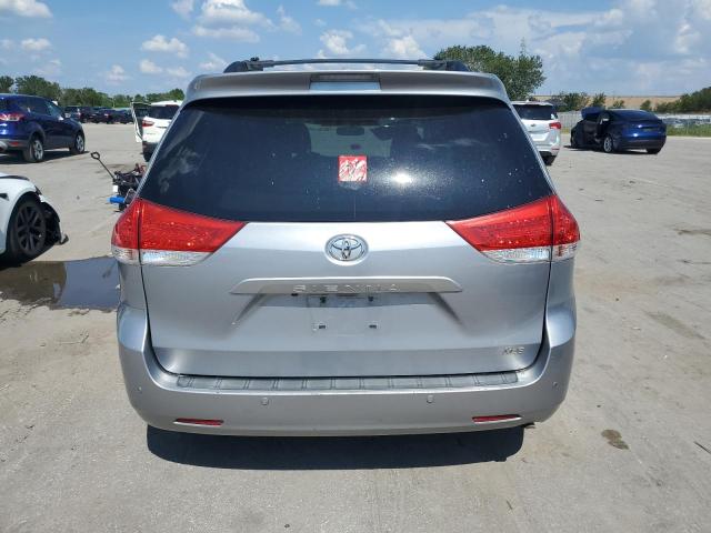 Photo 5 VIN: 5TDYK3DC7CS223625 - TOYOTA SIENNA XLE 