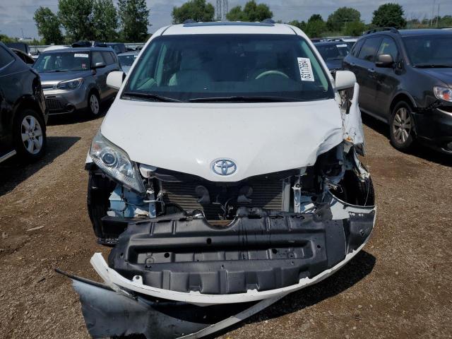 Photo 4 VIN: 5TDYK3DC7CS225567 - TOYOTA SIENNA XLE 