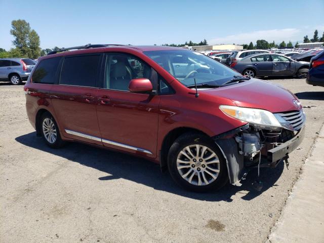 Photo 3 VIN: 5TDYK3DC7CS252526 - TOYOTA SIENNA XLE 