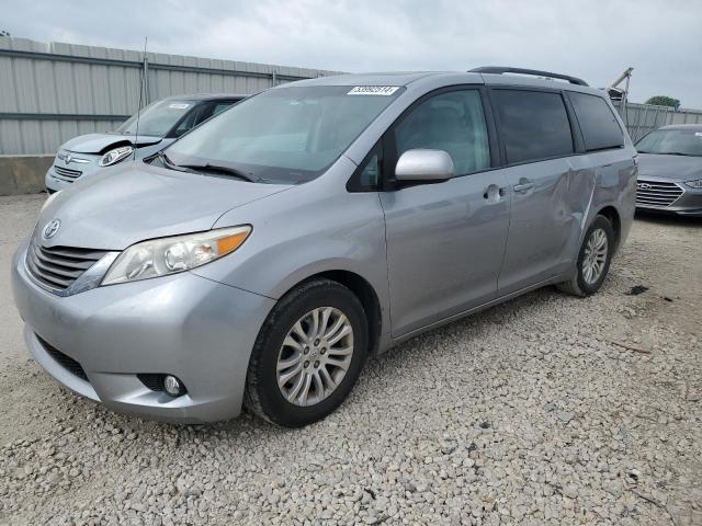 Photo 0 VIN: 5TDYK3DC7CS260741 - TOYOTA SIENNA XLE 