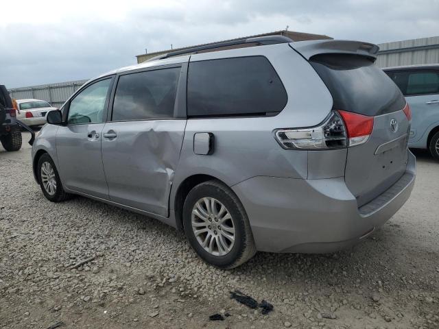 Photo 1 VIN: 5TDYK3DC7CS260741 - TOYOTA SIENNA XLE 