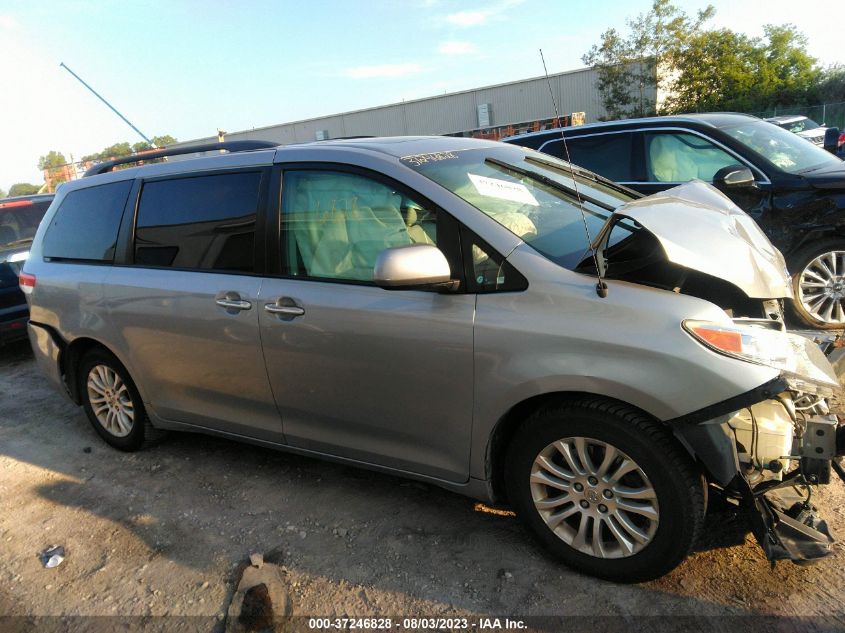 Photo 11 VIN: 5TDYK3DC7CS263056 - TOYOTA SIENNA 