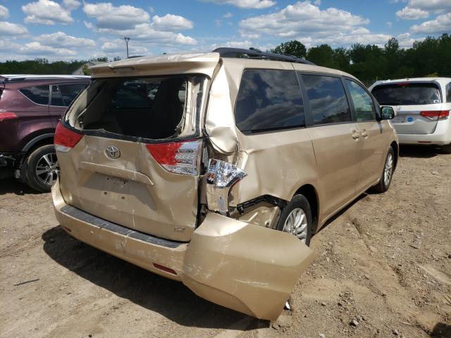 Photo 3 VIN: 5TDYK3DC7CS267043 - TOYOTA SIENNA XLE 