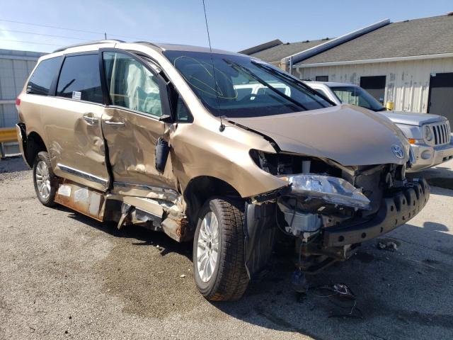 Photo 3 VIN: 5TDYK3DC7CS268340 - TOYOTA SIENNA XLE 