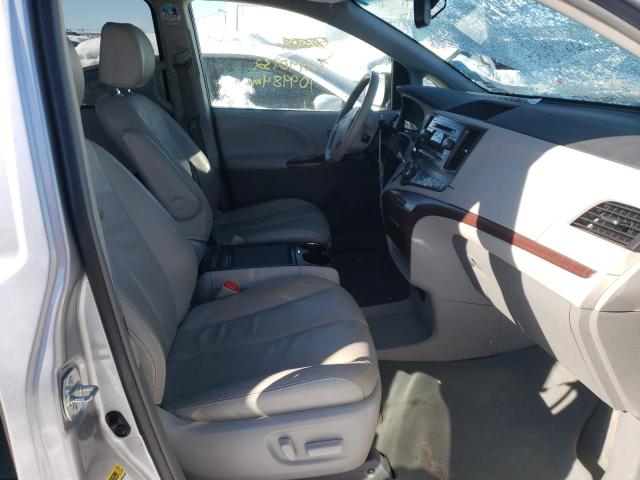 Photo 4 VIN: 5TDYK3DC7CS271416 - TOYOTA SIENNA XLE 