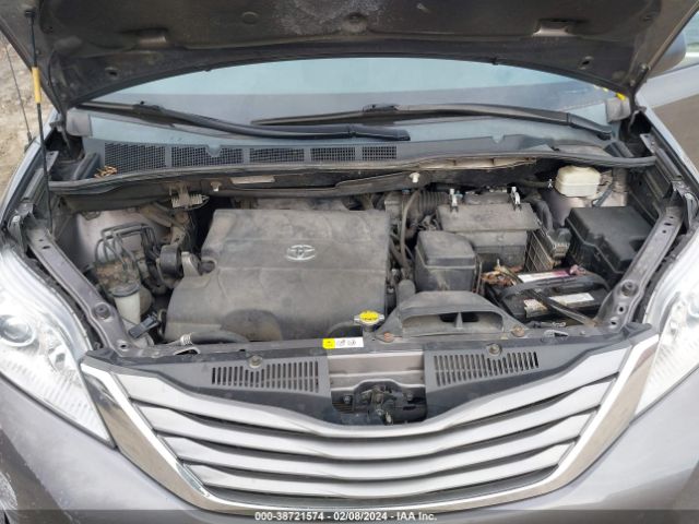 Photo 9 VIN: 5TDYK3DC7CS272825 - TOYOTA SIENNA 